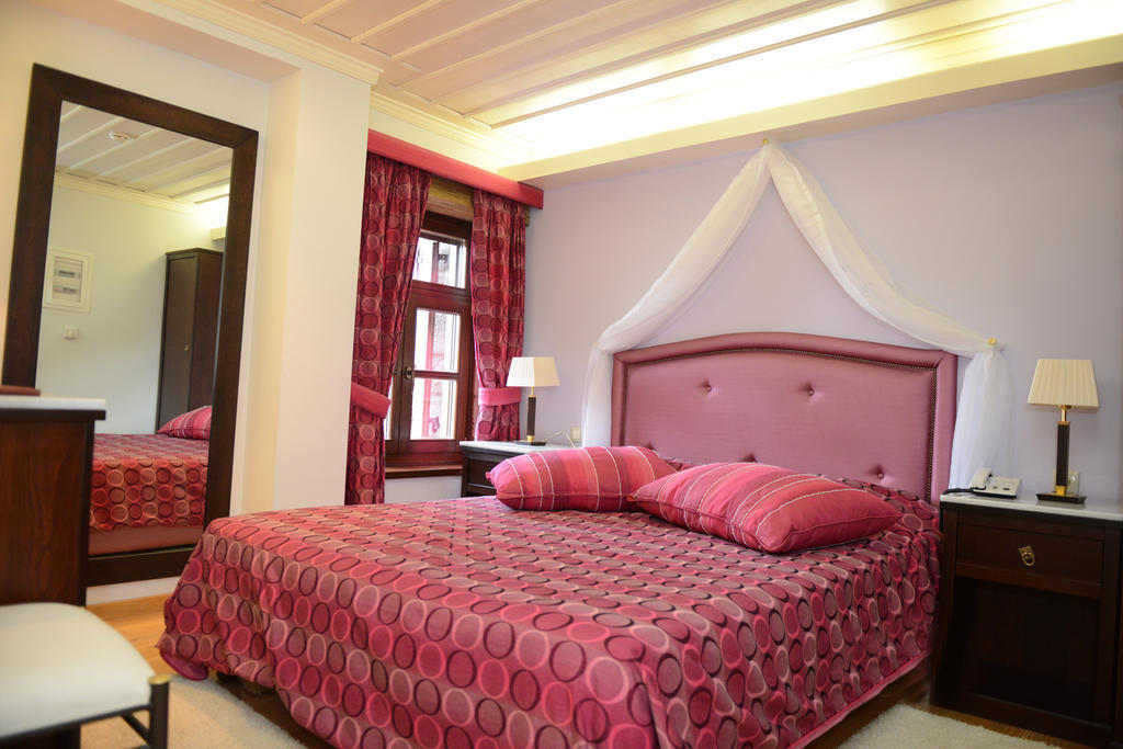 Archontiko Deligianni Hotell Dimitsána Rom bilde
